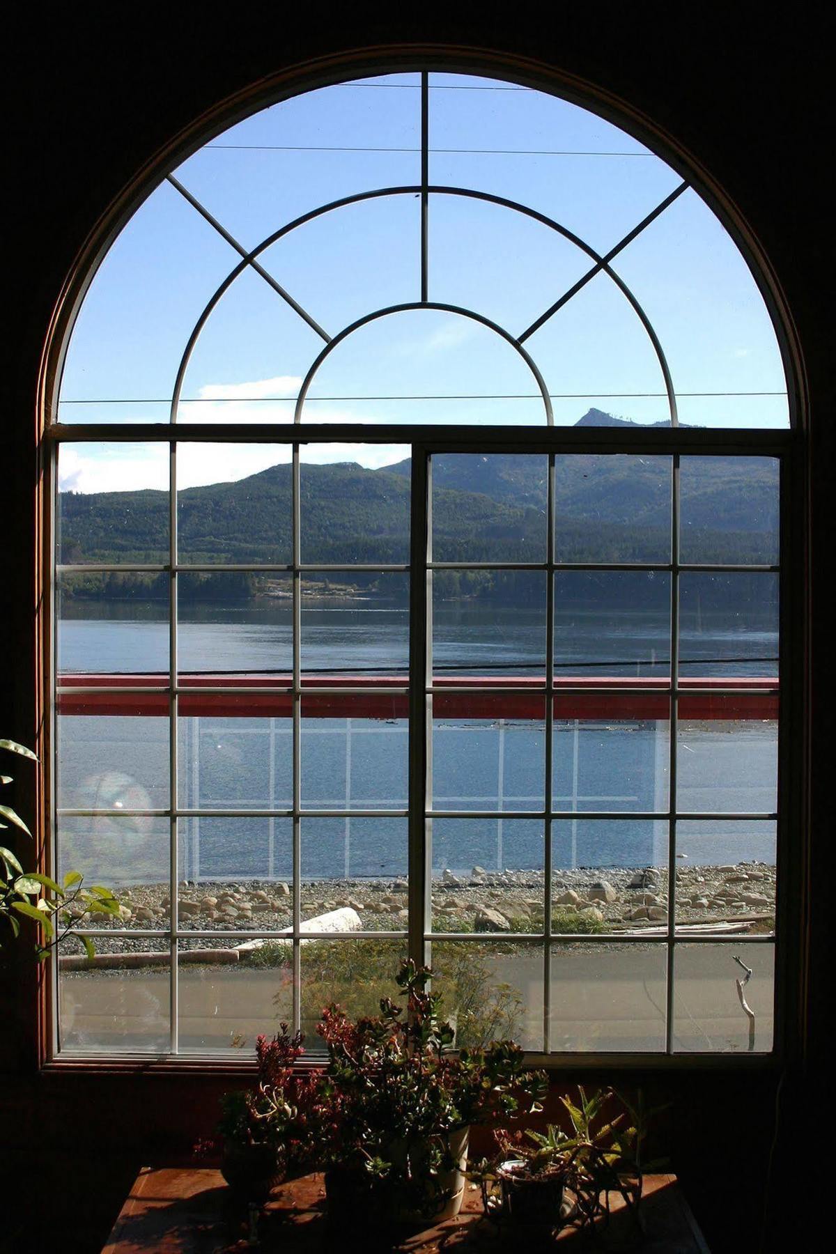 Alert Bay Lodge Exterior photo